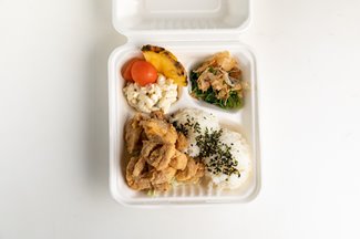 Fried chicken karaage bento plate from Izakaya Kawagoe at Waikiki Beach Walk